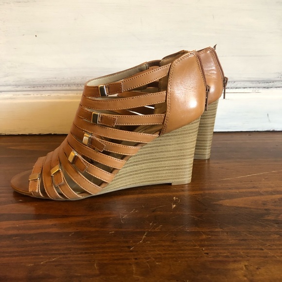 INC International women’s shoes - Picture 2 of 7